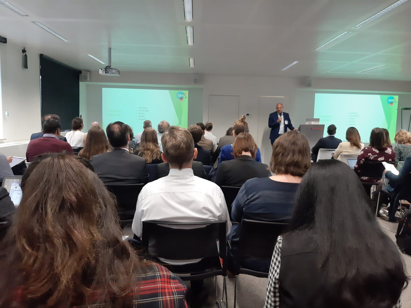 Summit 2019 presentatie zaal